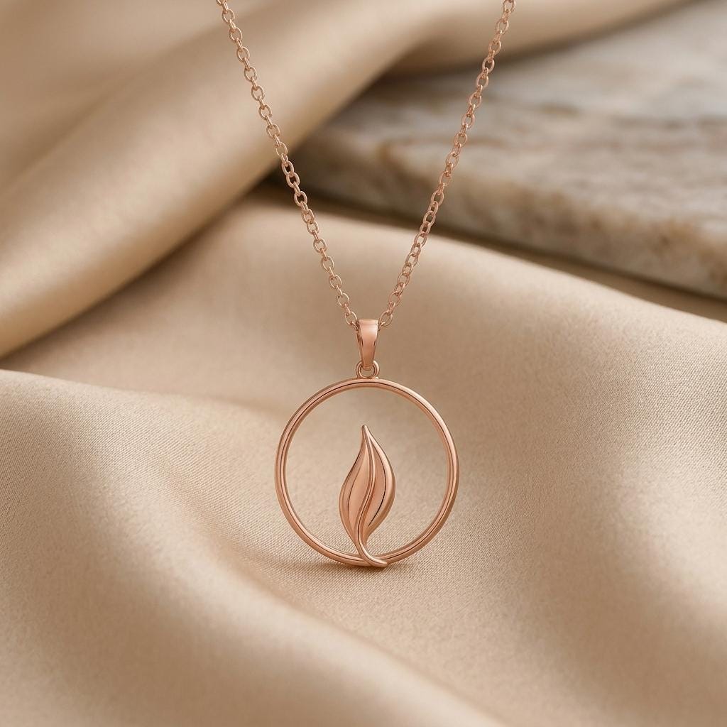 Halo Leaf Necklace | 925 Sterling Silver | Nature Inspired Design | Meaningful Gift for Her