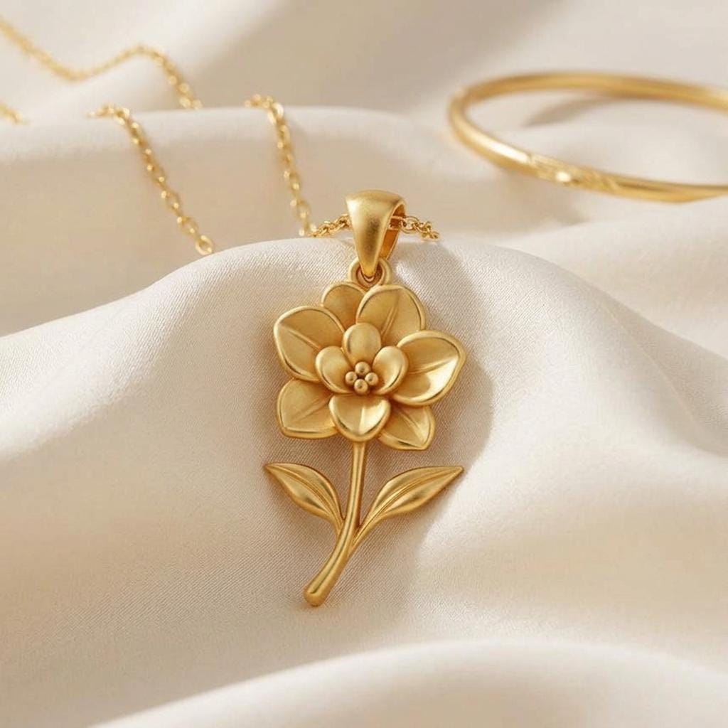 Gardenia Flower: History, Meaning, and Jewelry Symbolism