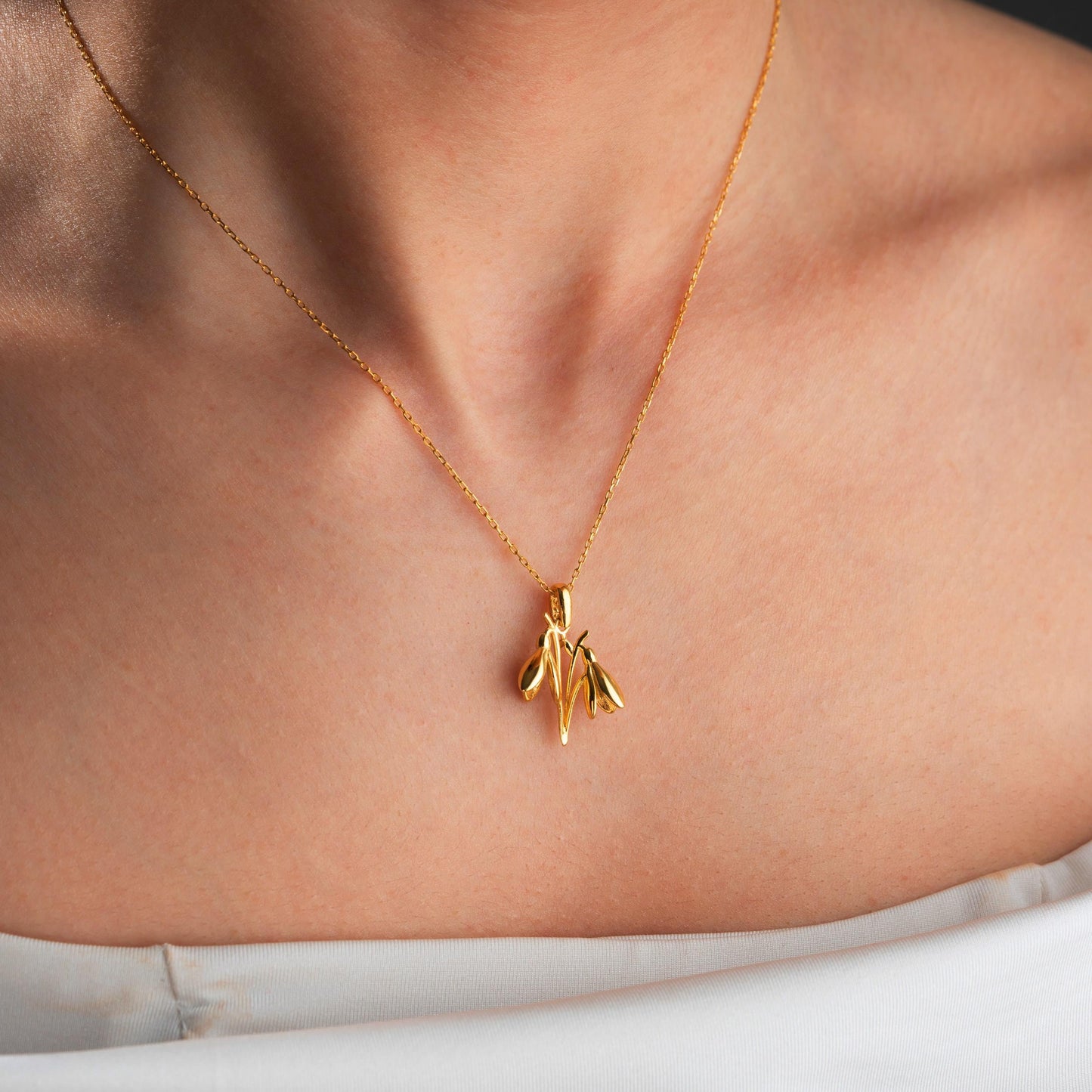 Snowdrop Flower Necklace | 925 Sterling Silver | January Birth Flower Minimalist Jewelry | Birth Month Gift
