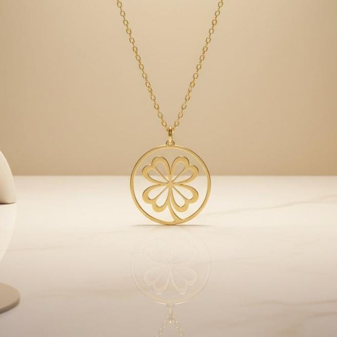 Four Leaf Clover Necklace | 925 Sterling Silver | Nature Inspired Lucky Charm | Meaningful Good Luck Gift
