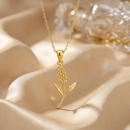 Lavender Flower Pendant Necklace | 18K Gold Plated 925 Silver Jewelry | Minimal Botanical Design | June Birth Flower Gift