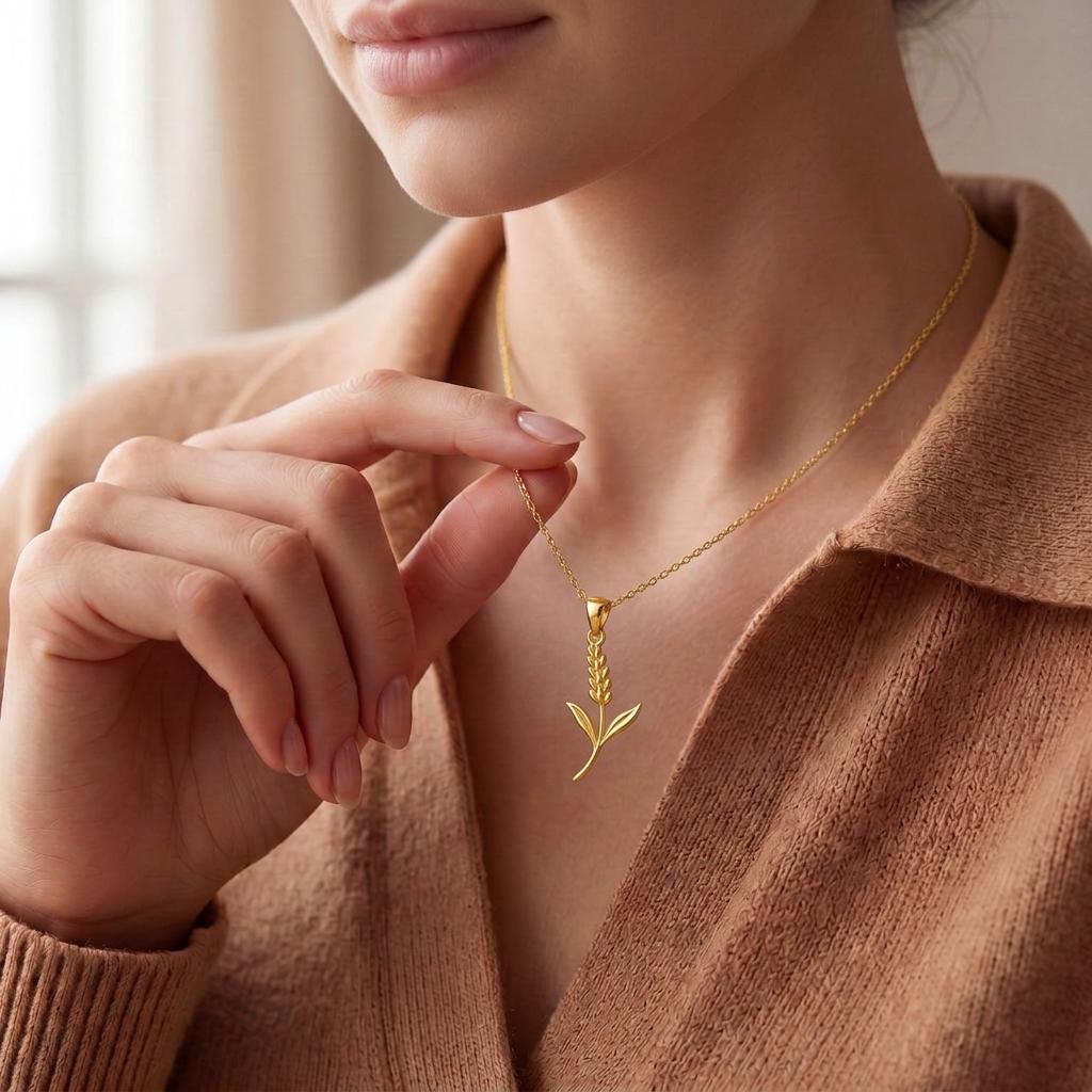 Lavender Flower Pendant Necklace | 18K Gold Plated 925 Silver Jewelry | Minimal Botanical Design | June Birth Flower Gift