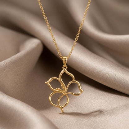 Velvet Petal Pendant | 925 Sterling Silver | Delicate Floral Design | Thoughtful Gift for Her